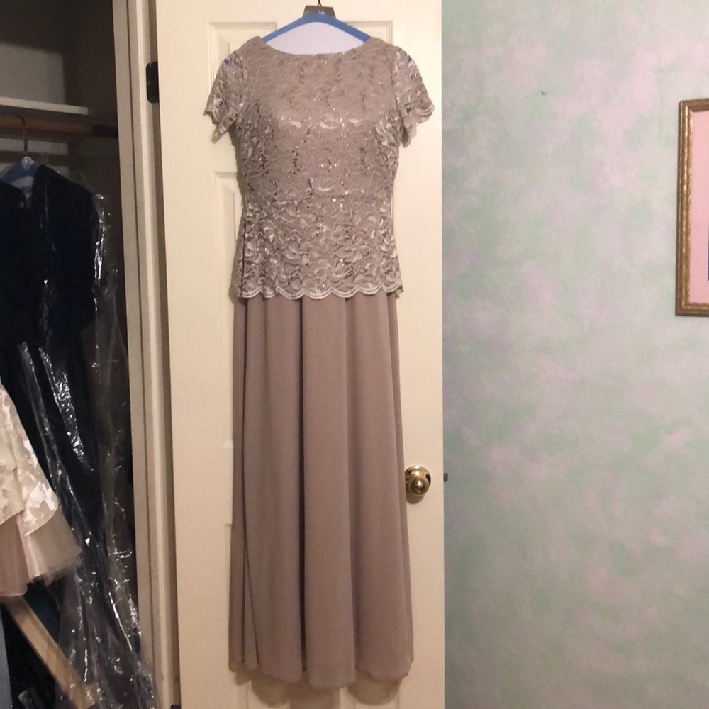 Gold mother of the bride dress